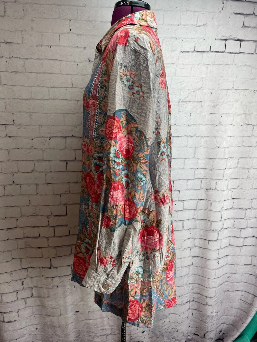 John mark size large long sleeve button down tunic length blouse floral - Picture 3 of 6